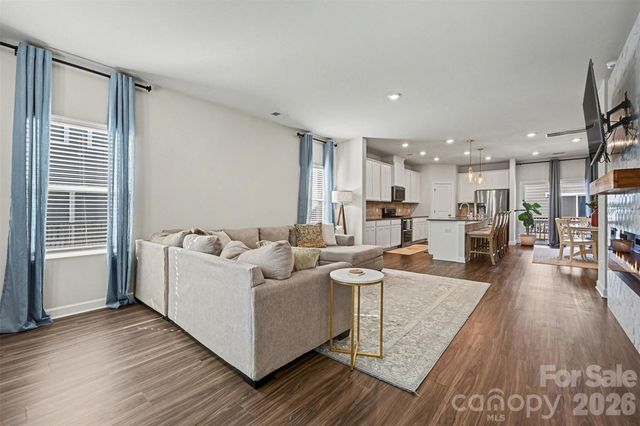 4012 Yucca Alley, Charlotte, NC 28217