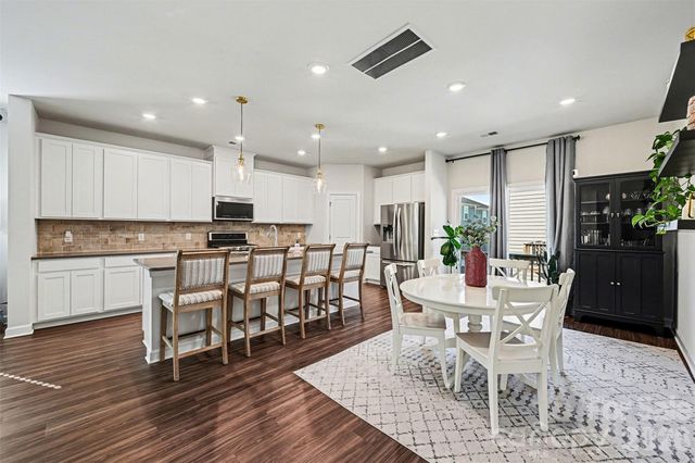 4012 Yucca Alley, Charlotte, NC 28217