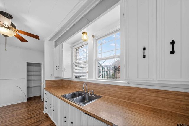 328 Mockingbird drive, Tyler, TX 75701