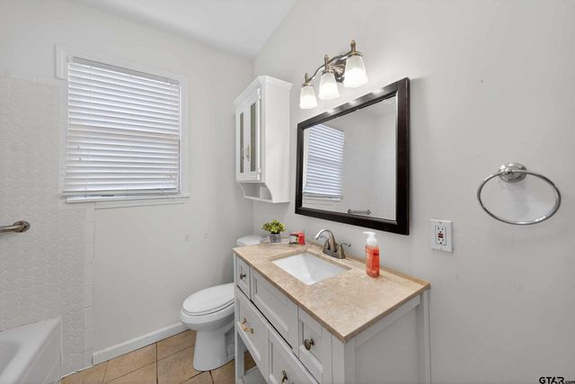 328 Mockingbird drive, Tyler, TX 75701