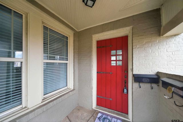 328 Mockingbird drive, Tyler, TX 75701