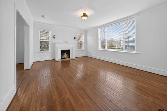 328 Mockingbird drive, Tyler, TX 75701