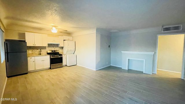 821 Olson Street A, El Paso, TX 79903