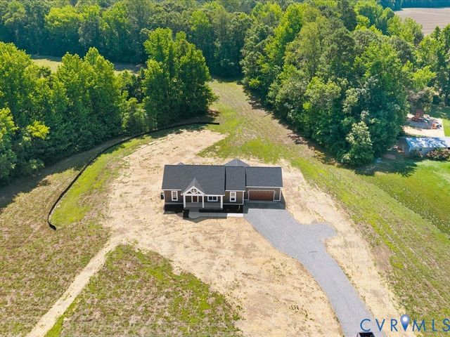 16751 Loving Union Rd, Disputanta, VA 23842