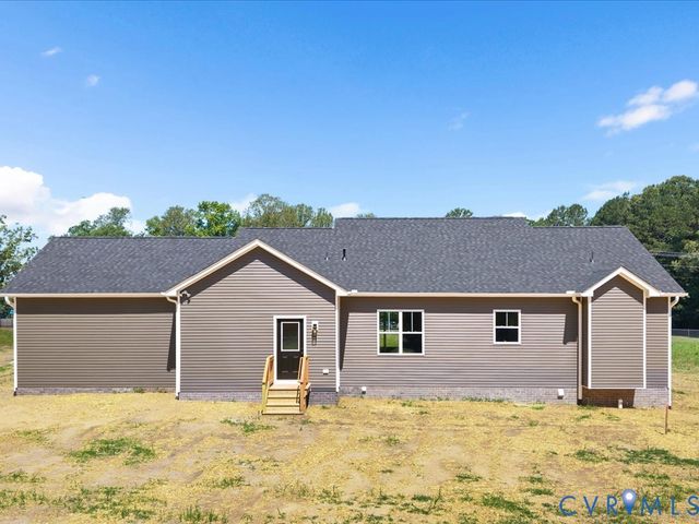 16751 Loving Union Rd, Disputanta, VA 23842