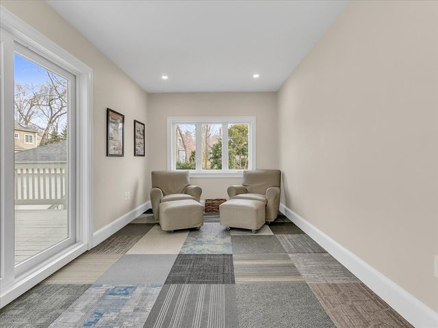2031 Commonwealth Ave, Newton, MA 02466