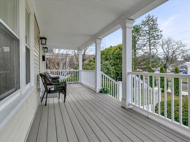 2031 Commonwealth Ave, Newton, MA 02466