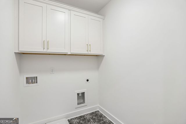 3265 Hilltop Circle, Marietta, GA 30066