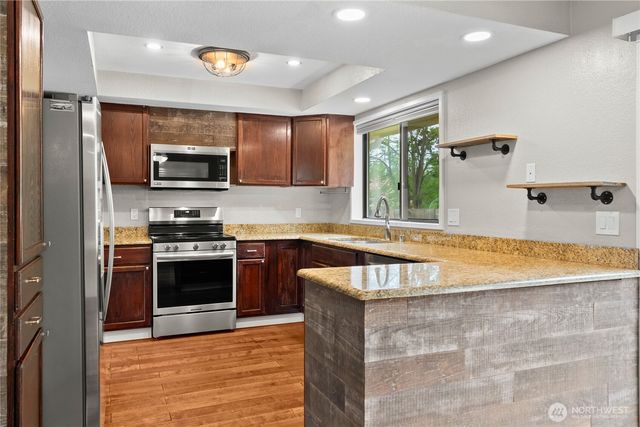 31312 62nd Avenue S, Roy, WA 98580
