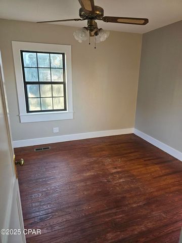 768 Main Street, Chipley, FL 32428