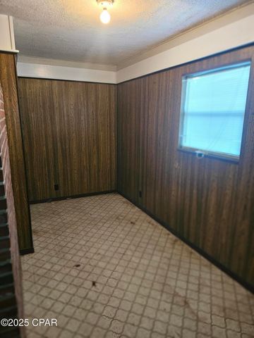 768 Main Street, Chipley, FL 32428