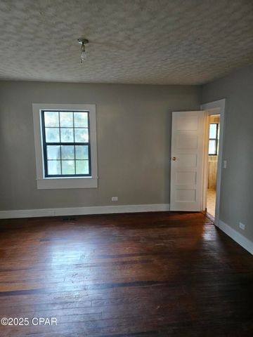 768 Main Street, Chipley, FL 32428