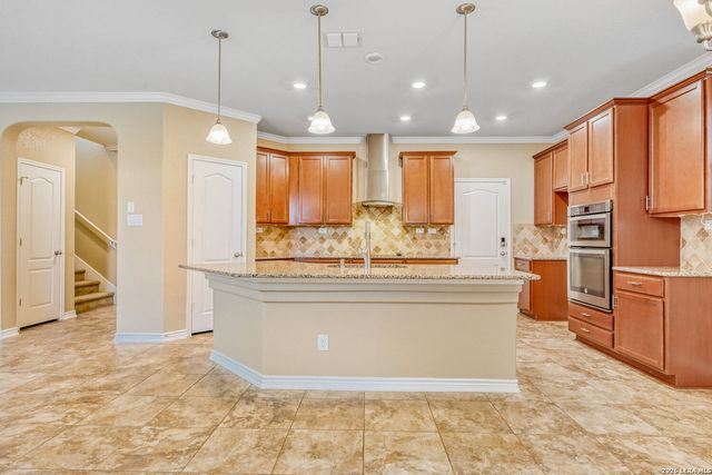 1632 Iron, San Antonio, TX 78245