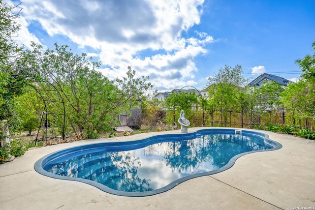 1632 Iron, San Antonio, TX 78245