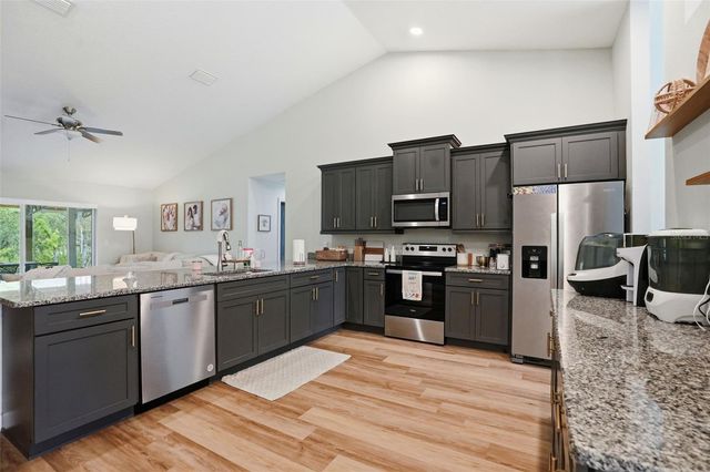 12223 PEREGRINE FALCON AVENUE, Weeki Wachee, FL 34614