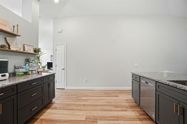 12223 PEREGRINE FALCON AVENUE, Weeki Wachee, FL 34614