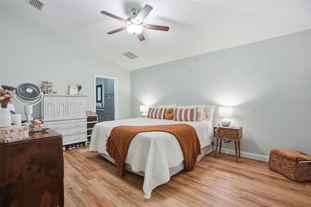 12223 PEREGRINE FALCON AVENUE, Weeki Wachee, FL 34614