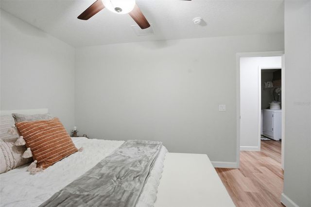 12223 PEREGRINE FALCON AVENUE, Weeki Wachee, FL 34614