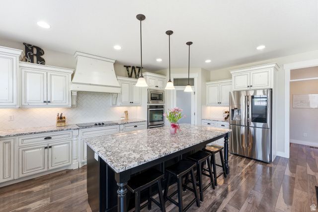 1971 E SUNNYVALE DR, Eagle Mountain, UT 84005