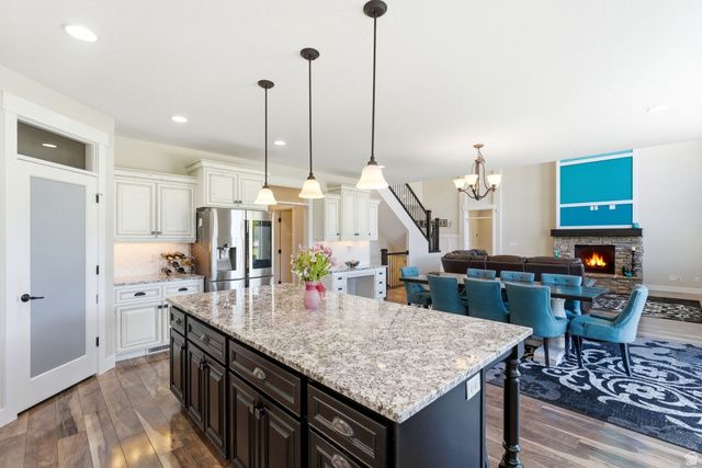1971 E SUNNYVALE DR, Eagle Mountain, UT 84005