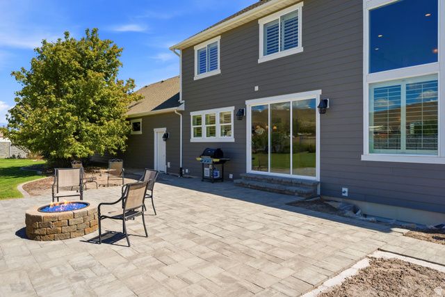 1971 E SUNNYVALE DR, Eagle Mountain, UT 84005