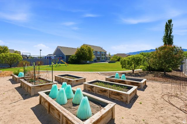 1971 E SUNNYVALE DR, Eagle Mountain, UT 84005