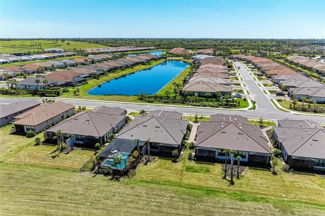 6179 MESA GLEN, Bradenton, FL 34203
