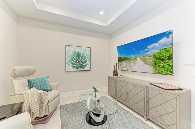 6179 MESA GLEN, Bradenton, FL 34203