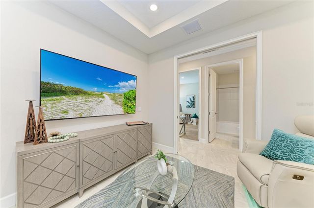 6179 MESA GLEN, Bradenton, FL 34203