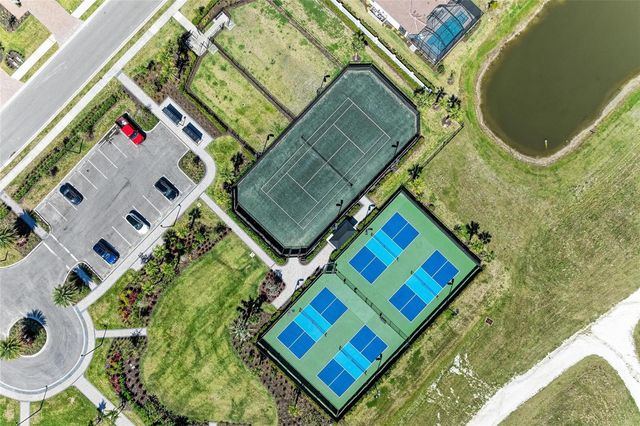 6179 MESA GLEN, Bradenton, FL 34203