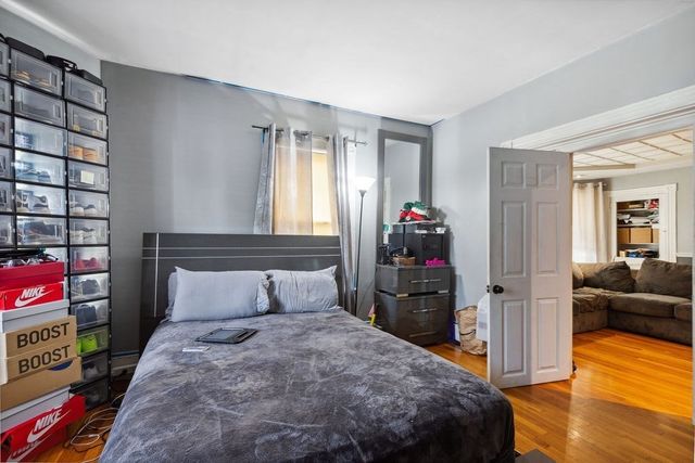 32 Park Rd 1, Brockton, MA 02301