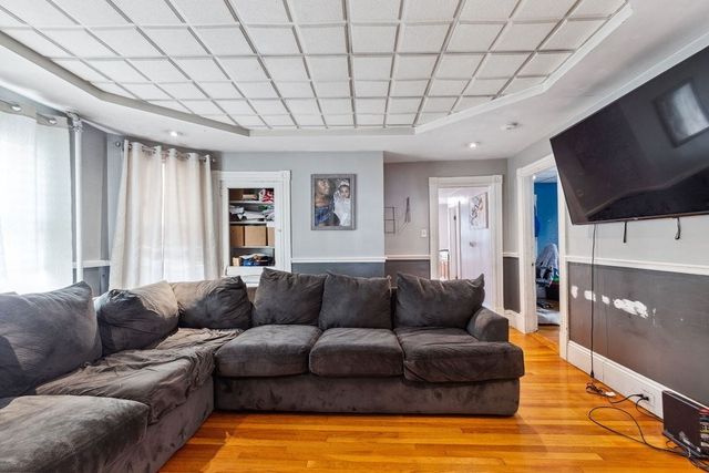 32 Park Rd 1, Brockton, MA 02301
