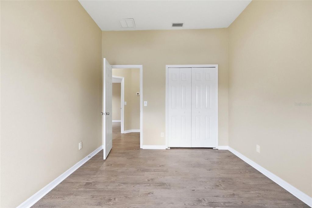 Image 18 of property listing at 6127 46TH STREET E, Bradenton, FL 34203
