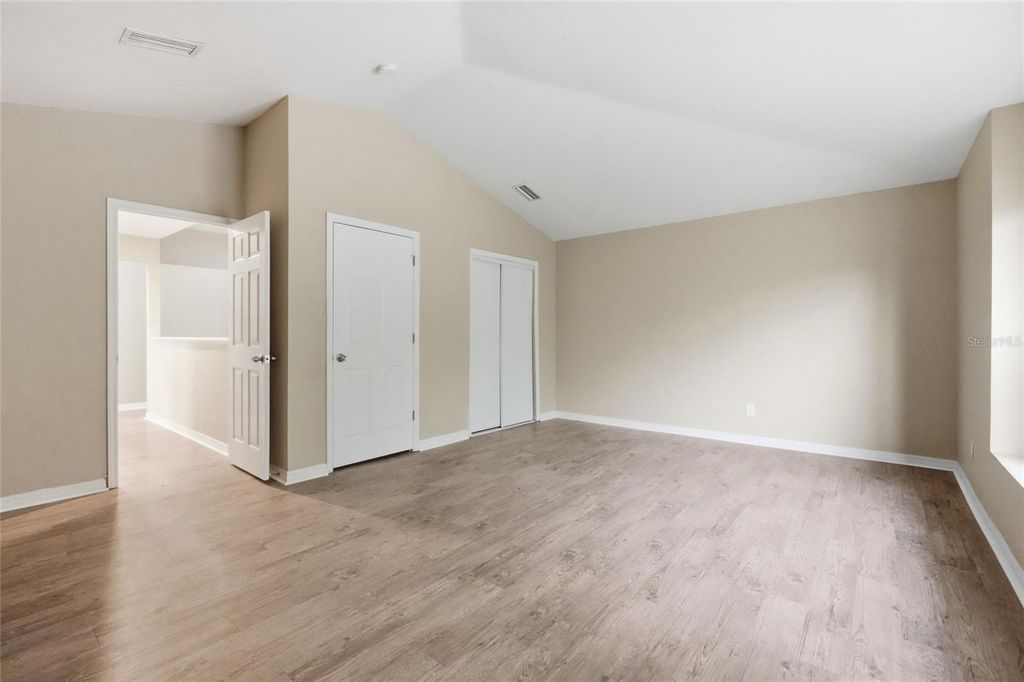 Image 31 of property listing at 6127 46TH STREET E, Bradenton, FL 34203