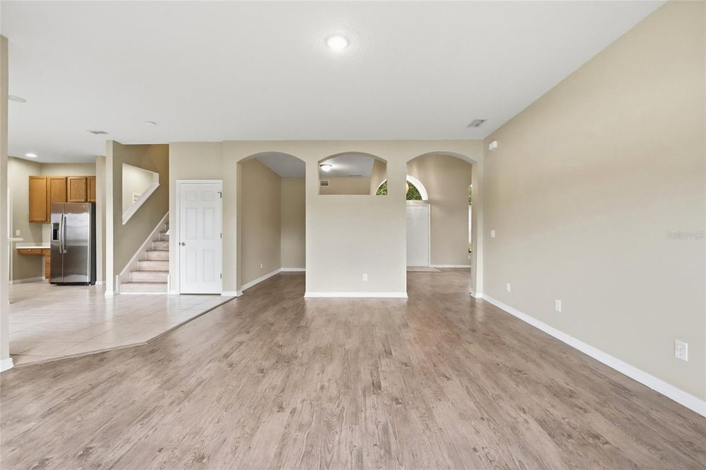 Image 49 of property listing at 6127 46TH STREET E, Bradenton, FL 34203