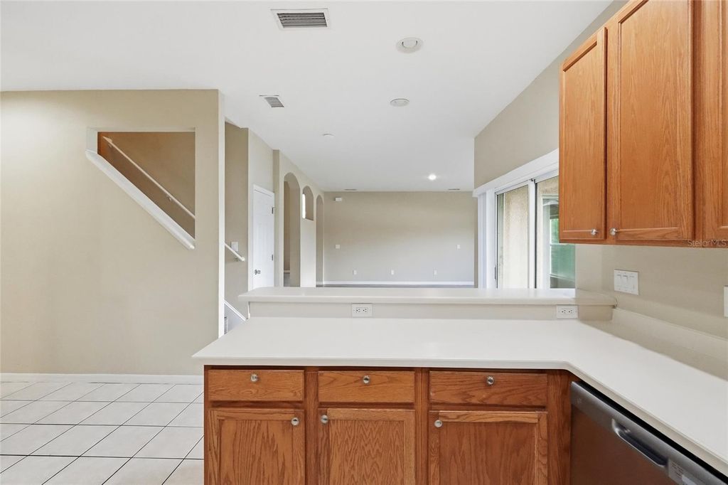 Image 58 of property listing at 6127 46TH STREET E, Bradenton, FL 34203