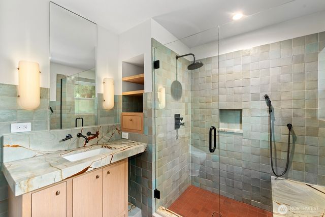 5231 S Othello Street, Seattle, WA 98118