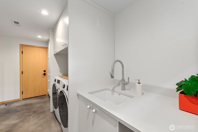 5231 S Othello Street, Seattle, WA 98118