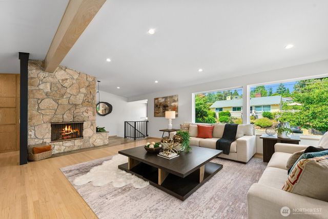5231 S Othello Street, Seattle, WA 98118