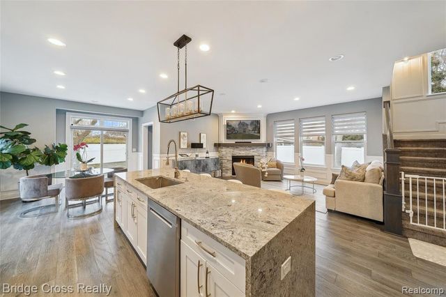 861 Coolidge Road, Birmingham, MI 48009