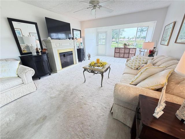 1747 Pebble Beach DR 110, Fort Myers, FL 33907
