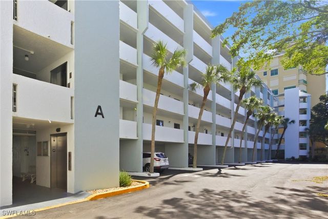 1085 Bald Eagle DR A206, Marco Island, FL 34145