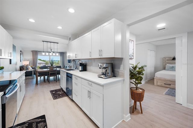 3100 GULF BOULEVARD 132, Belleair Beach, FL 33786