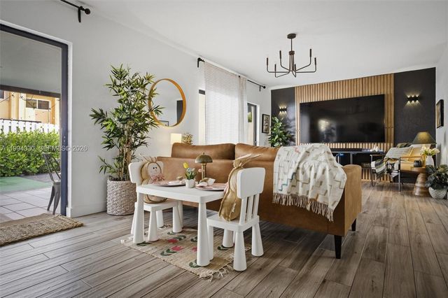 14019 SW 67th Ter, Miami, FL 33183