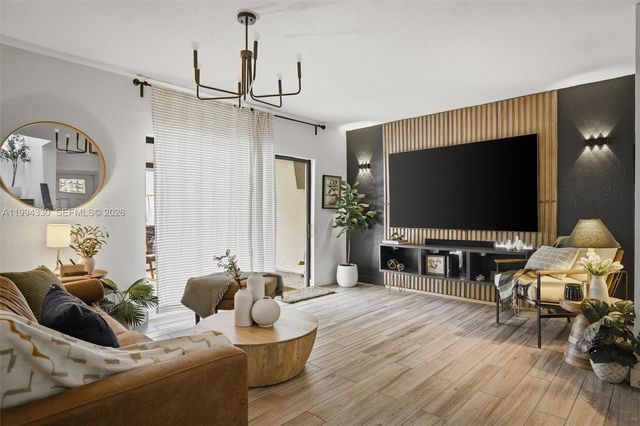 14019 SW 67th Ter, Miami, FL 33183