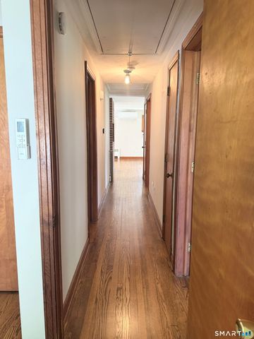 25 Radding Street, Manchester, CT 06042
