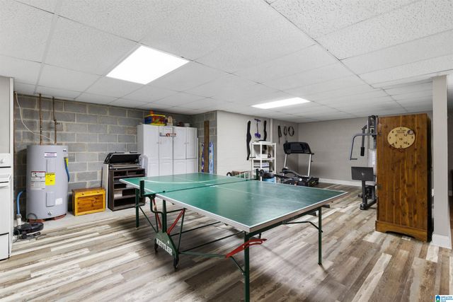 204 HICKORY HILL CIRCLE, Oneonta, AL 35121