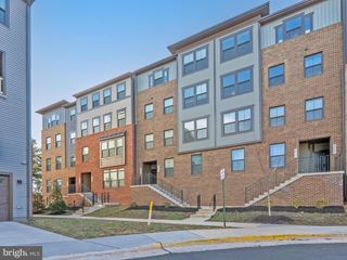 2709 VELOCITY RD #21M, Herndon, VA 20171