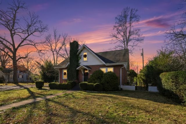 913 Ovoca Rd, Tullahoma, TN 37388