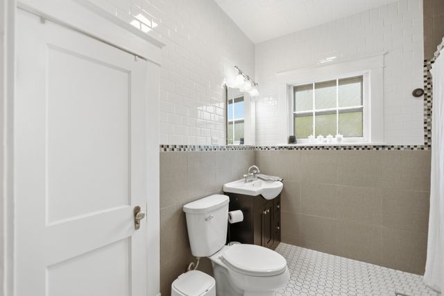 913 Ovoca Rd, Tullahoma, TN 37388